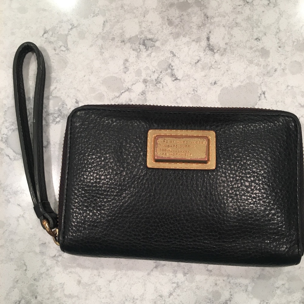 Marc by Marc Jacobs Wingman Leather Wristlet